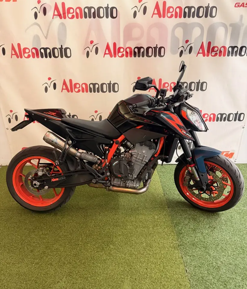 KTM Duke